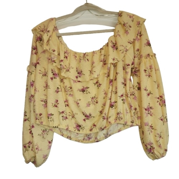 NWT Forever 21 Butter Yellow Top Pink Roses Size 2X On/Off Shoulder Ruffle Neck - Picture 2 of 13